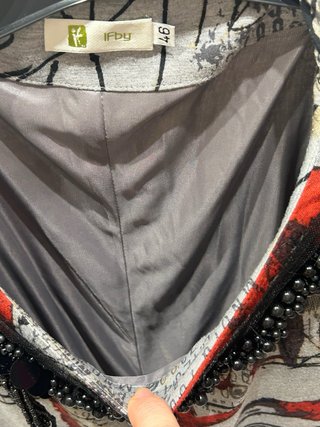 Vestido gris manga larga estampado