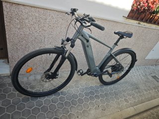 Bicicleta Eléctrica Trekking Rockrider 28