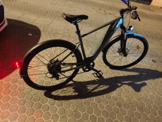 Bicicleta Eléctrica Trekking Rockrider 28