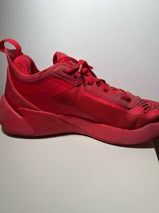 Jordan Luka Doncic Rojas Talla 42