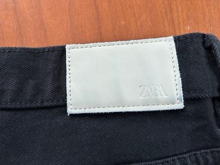 Zara Pantaloncini Jeans Neri taglia