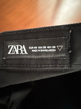 Zara Pantaloncini Jeans Neri taglia