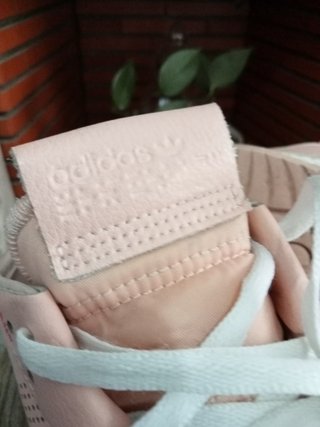Sapatilhas Adidas Rosa e Brancas