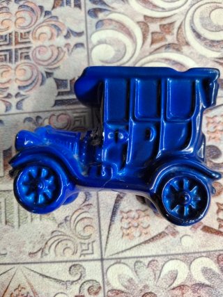 Cenicero Coche Azul Vintage