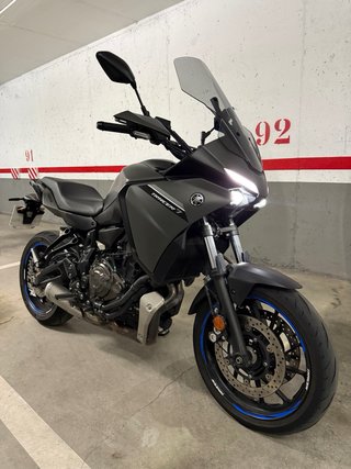 Yamaha Tracer 7 Gris