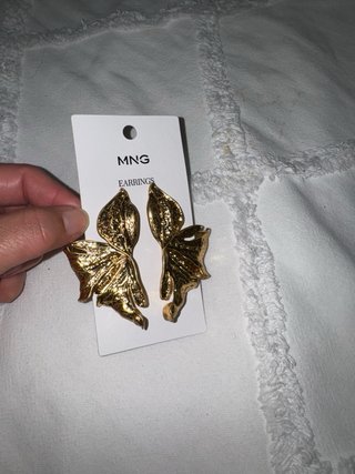 Pendientes MNG Flor Dorados