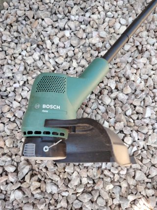 Cortabordes Eléctrico Bosch EasyGrassCut 23-26