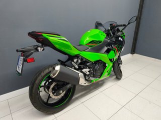 KAWASAKI NINJA 400