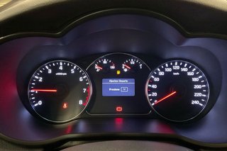 Kia Carens   1.6 GDi 99kW 135CV Concept