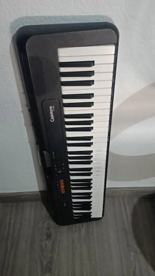 Teclado Casio CT-S200