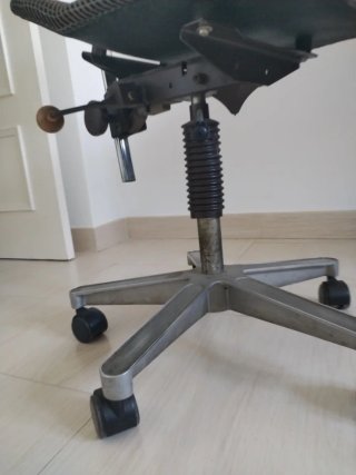 Silla de escritorio ergonómica. Especial