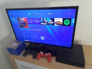 PS4 SLIM 1TB  + Televisión Samsung 32'