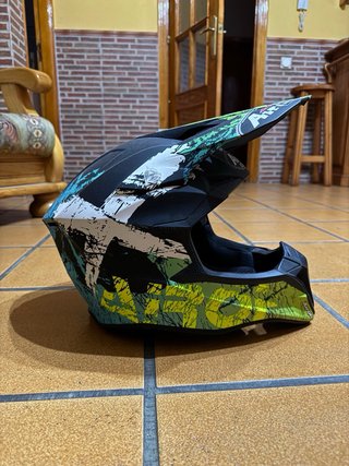 Casco Airoh Wraap Smile Motocross