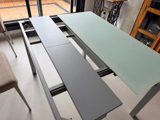 Tavolo da cucina estensibile in vetro bianco opaco 110x45