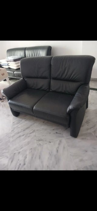 Divano in pelle verde scuro da 140 cm