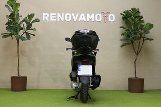 Honda SH125 Negra - Moto Scooter Automática