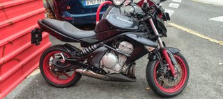 Kawasaki ER6N 2008 Negra/Roja