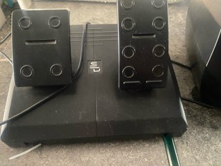 Volante y Pedales Subsonic Superdrive SV750