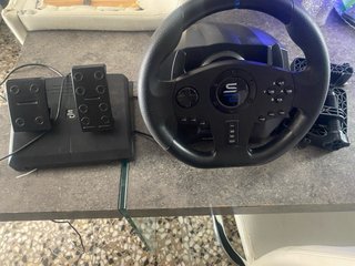 Volante y Pedales Subsonic Superdrive SV750