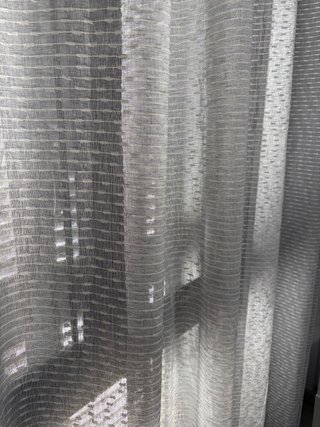 Cortinas grises de tela