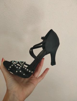 Zapatos de baile latino negros