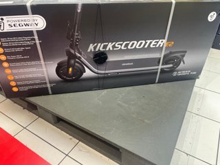 Patinete Eléctrico Segway Ninebot E2