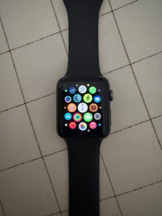 Apple Watch S3 42mm GPS + caja y cargador
