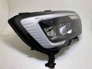 FARO DERECHO RENAULT MASTER 3 FV