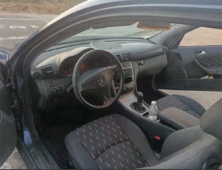 Mercedes-Benz Clase C 2003