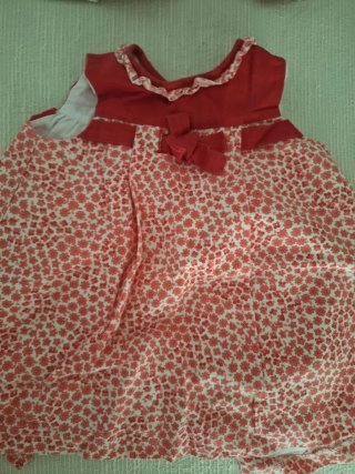 Lote Verano Vestidos Niña de 6 ,9 y 12 meses.