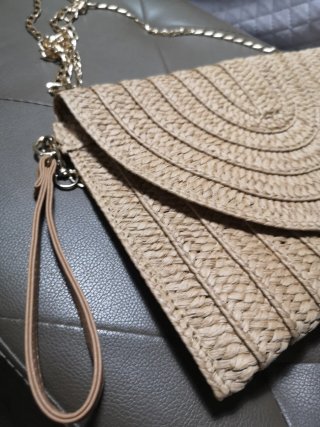 Pochette in rafia beige