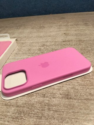 Apple Funda de silicona MagSafe iPhone 16 Pro Max