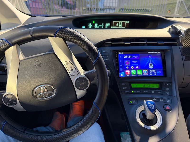 Toyota Prius 2011 - foto 1