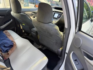 Toyota Prius 2011