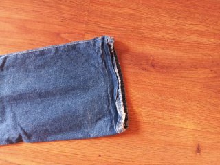 Vaqueros acampanados Divided talla 34 H&M