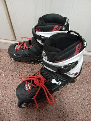 Patines KRF Freeskate Negros y Rojos talla 42