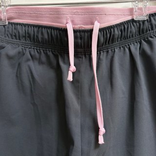 Pantalones cortos deportivos H&M gris y rosa
