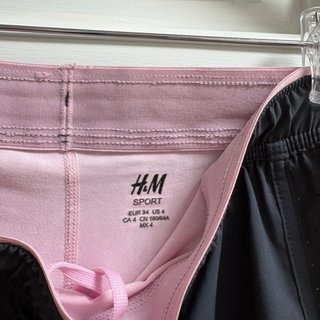 Pantalones cortos deportivos H&M gris y rosa