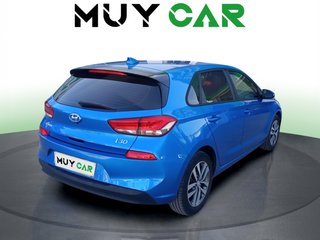 Hyundai i30 1.6 CRDI Style 100 kW (136 CV)