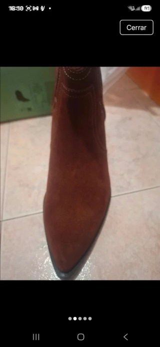 Botines Vaqueros Marrones con Bordado