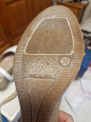 Alpargatas de cáñamo y piel