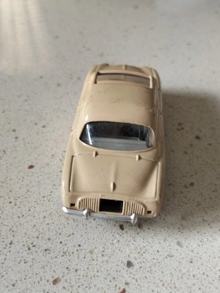Coche miniatura Renault Dauphine