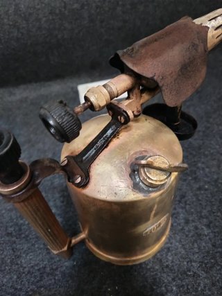 Soplete antiguo gasolina bronce FOCUS