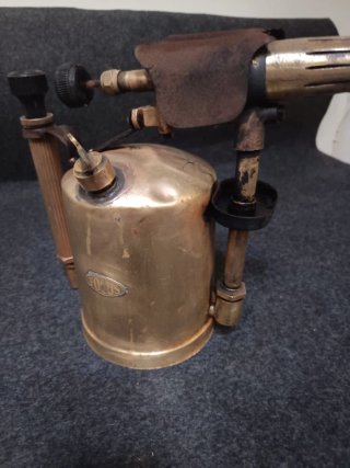 Soplete antiguo gasolina bronce FOCUS