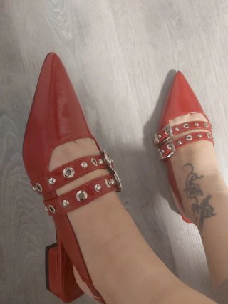 Zapatos RAID rojos destalonados talla 38
