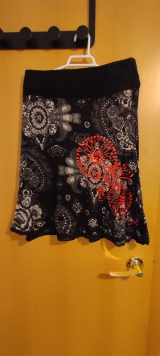 Falda Desigual Verano Talla M
