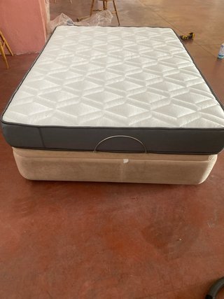 Canapé Beige 135x190 cm mas colchon