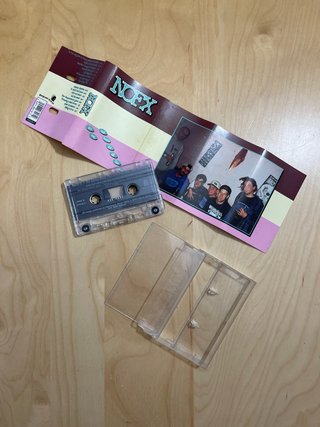 Casete NOFX So Long and Thanks for All the Shoes