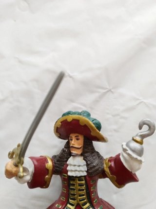 Figura Capitán Garfio