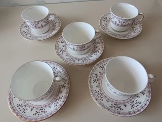 Magníficas Tazas y Platos Royal Crown